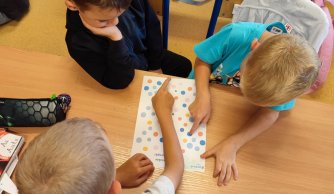 Międzynarodowy Dzień Kropki – święto kreatywności i odwagi