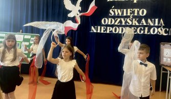 „Zegar z Mazurkiem Dąbrowskiego” – apel z okazji Narodowego Święta Niepodległości