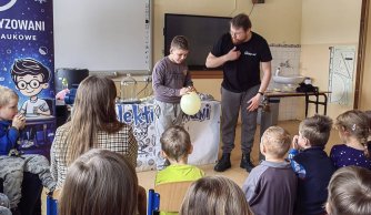 Eksplozja wiedzy! Niezwykły pokaz w naszej szkole