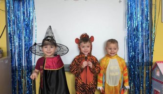 Jak co roku w karnawale, dzieci bawią się wspaniale